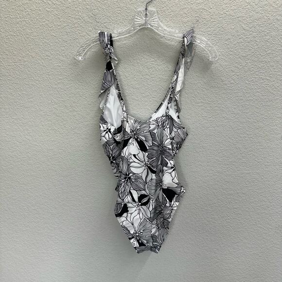 Stella Parker Swimsuit Women's Size M Black White Floral One Piece Vaca New - Picture 2 of 5